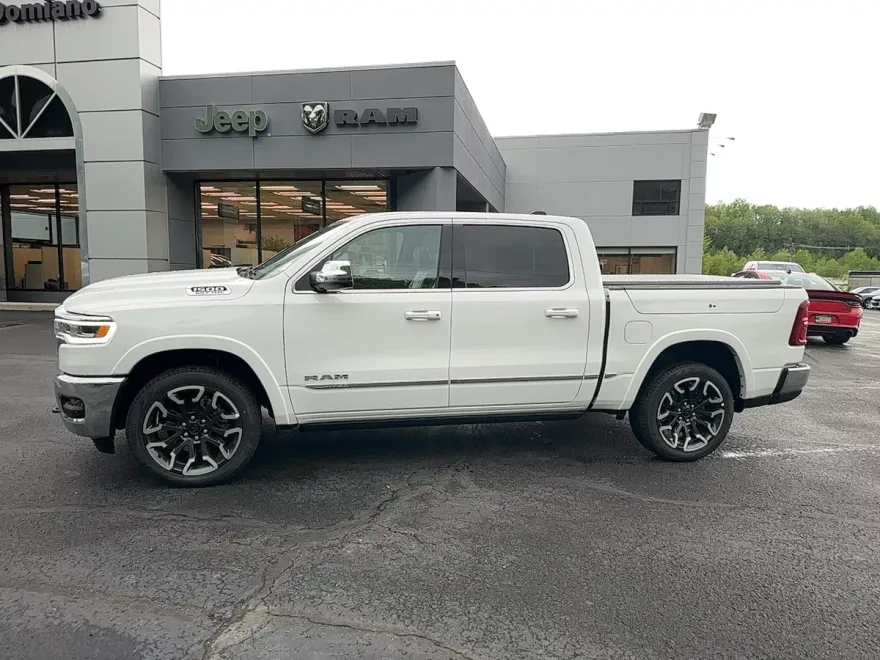 2025 Ram 1500 Limited photo 1