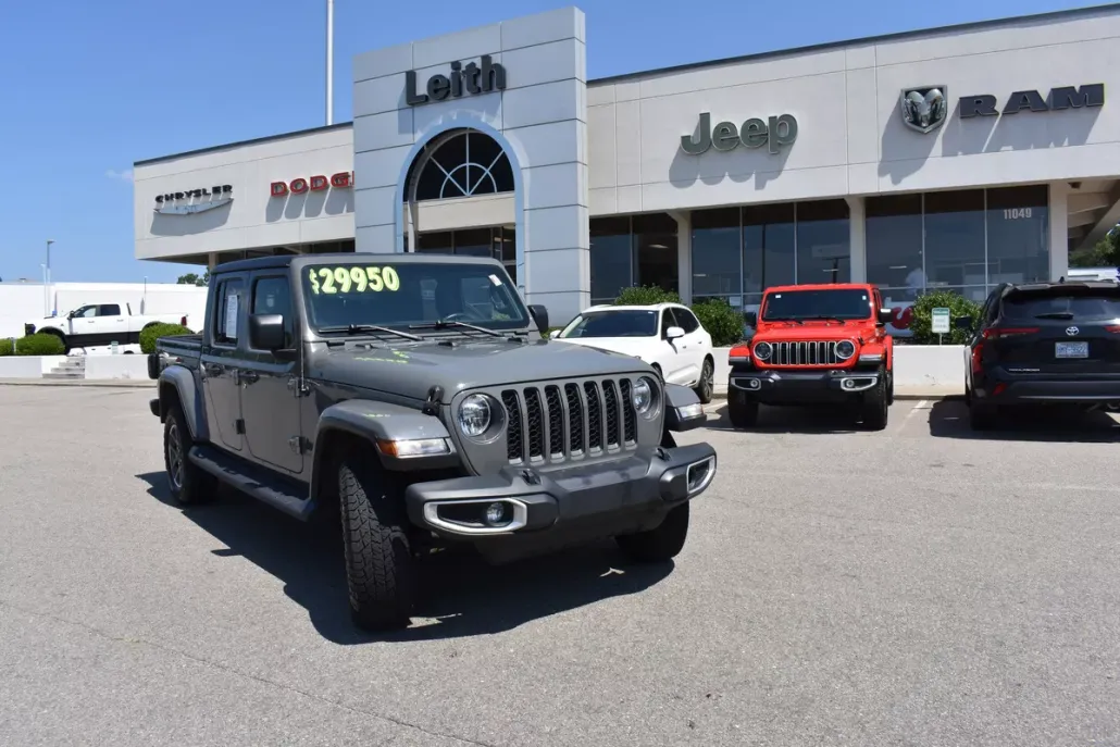 2020 Jeep Gladiator Altitude photo 1