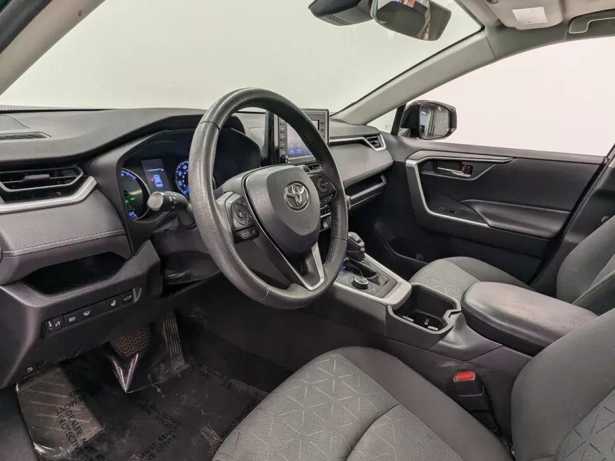 2022 Toyota RAV4 Hybrid XLE photo 1