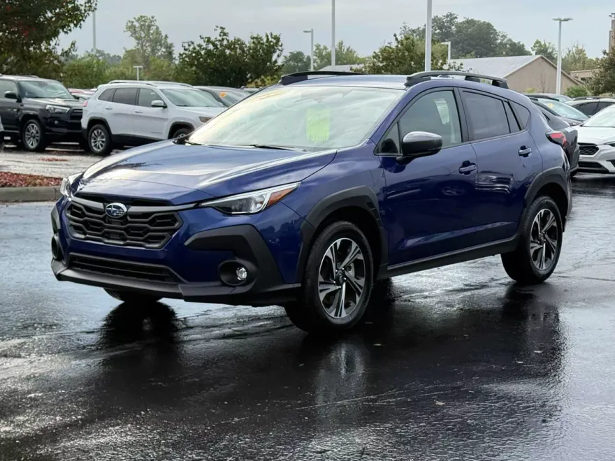 2025 Subaru Crosstrek Premium photo 1