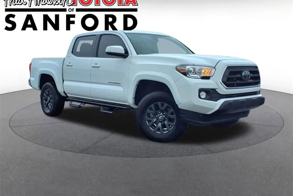 2023 Toyota Tacoma SR5 V6 photo 1