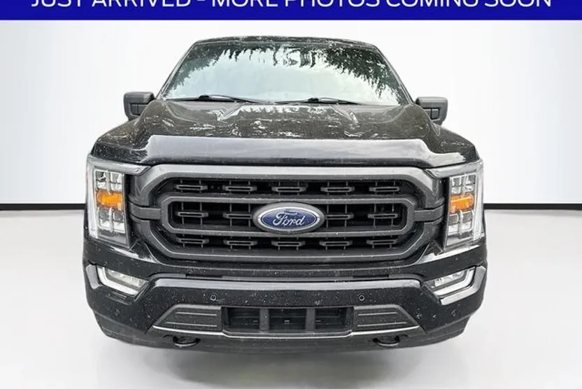 2021 Ford F-150 XLT photo 1