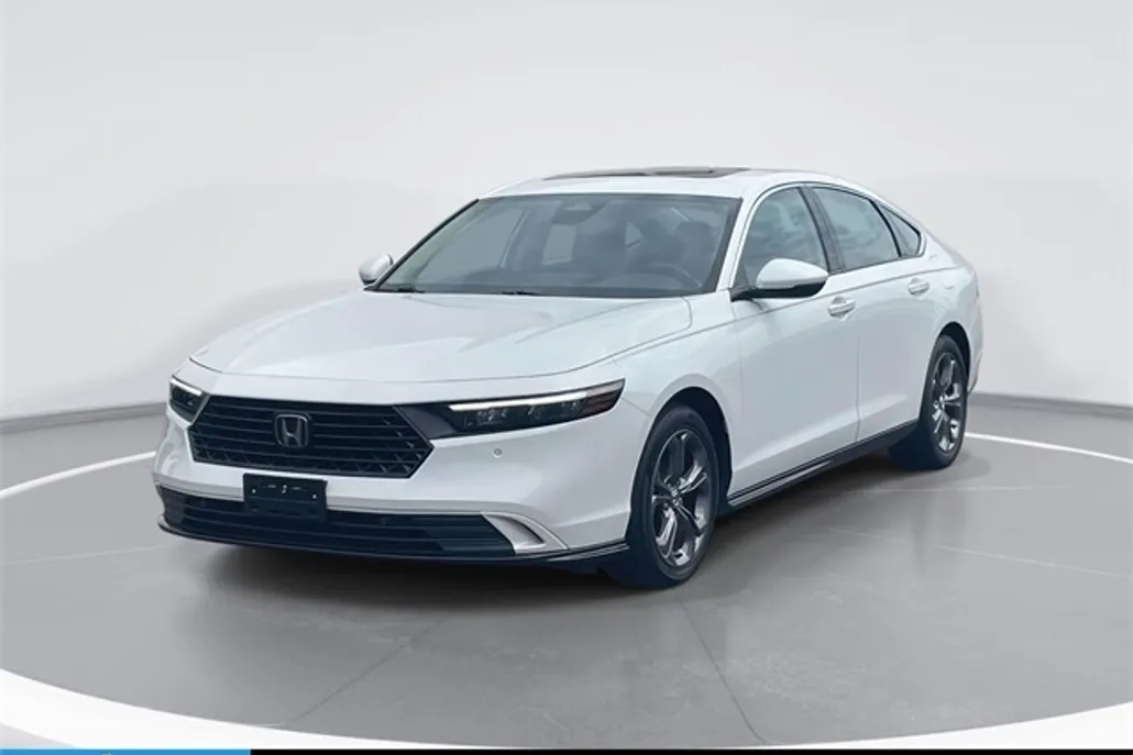 2023 Honda Accord Hybrid EX-L photo 1
