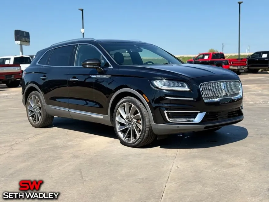 2019 Lincoln Nautilus Reserve photo 1