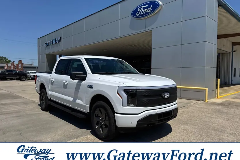 2025 Ford F-150 Lightning photo 1