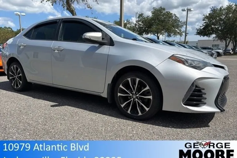 2017 Toyota Corolla L photo 1