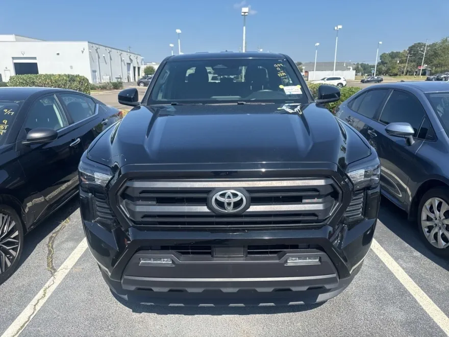 2024 Toyota Tacoma TRD Sport photo 1