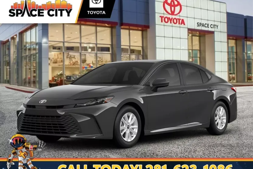 2026 Toyota Camry LE photo 1