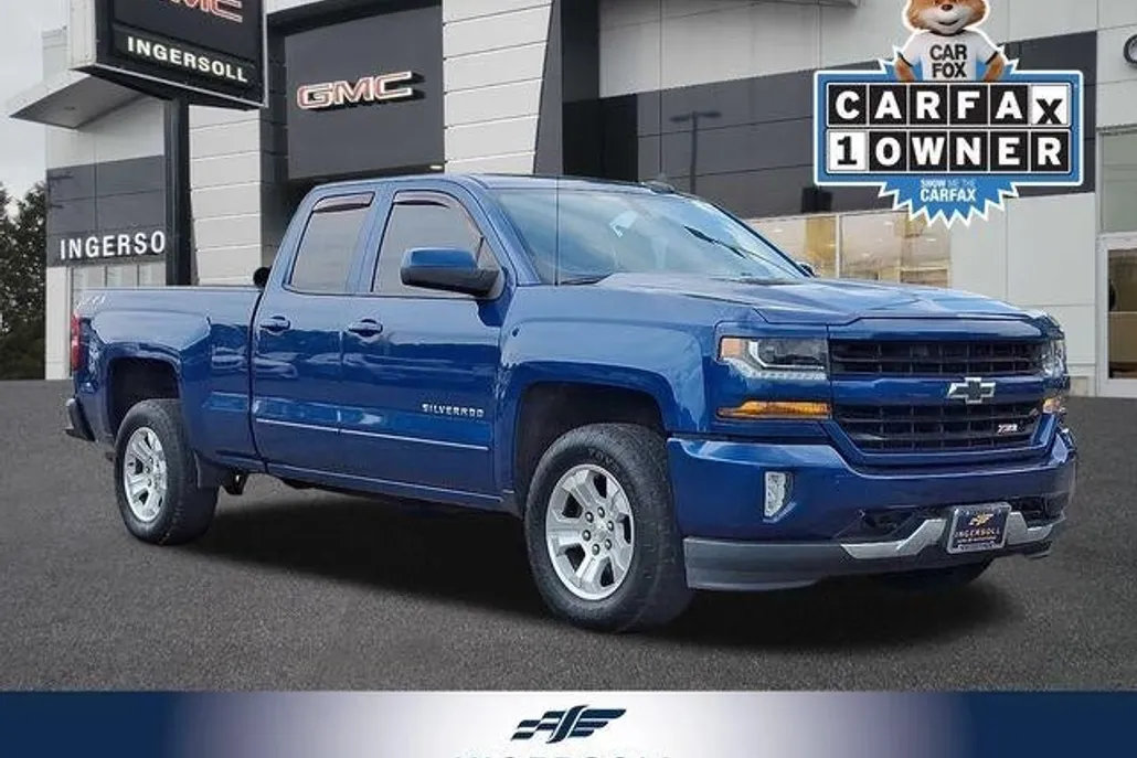 2019 Chevrolet Silverado LT photo 1