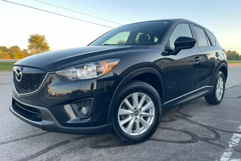2013 Mazda CX-5 Touring photo 1