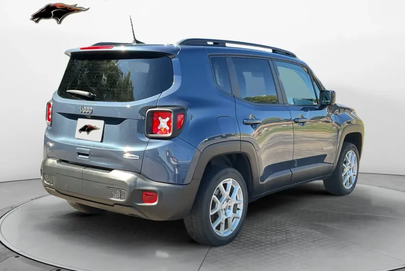 2021 Jeep Renegade Latitude photo 1