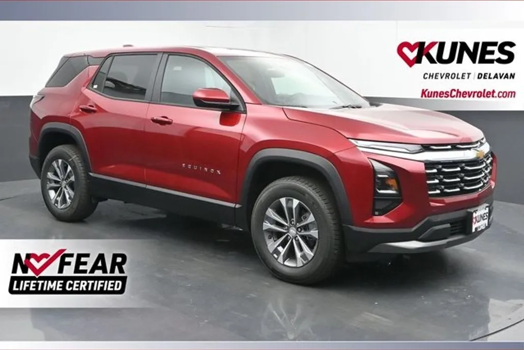 2026 Chevrolet Equinox LT photo 1