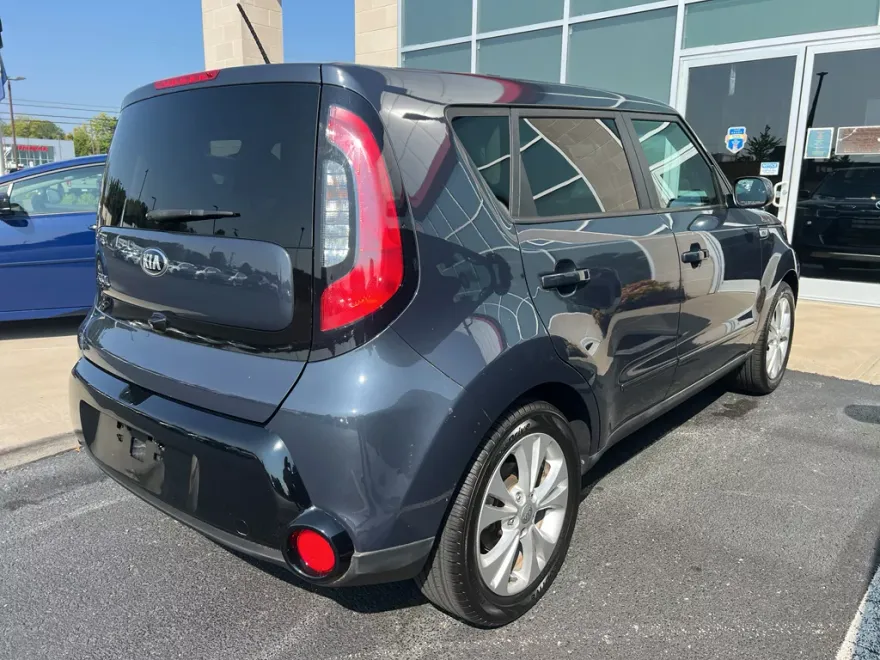 2016 Kia Soul Exclaim photo 1