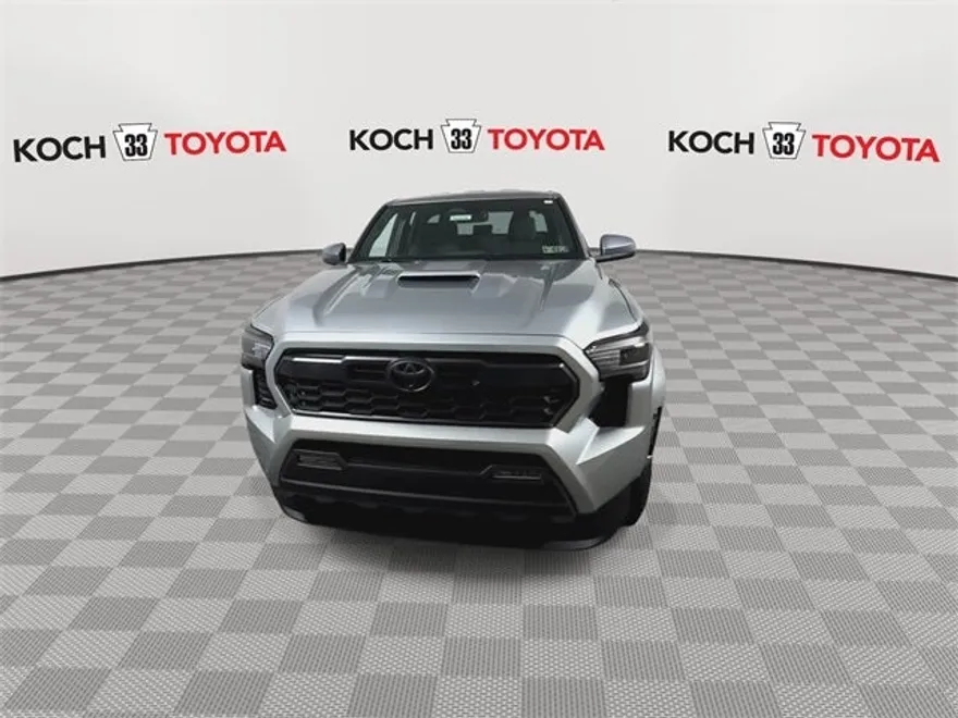 2025 Toyota Tacoma TRD Sport photo 1