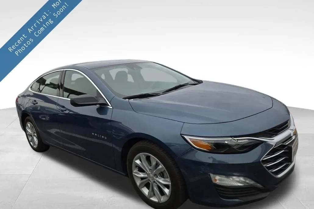 2024 Chevrolet Malibu 1LT photo 1