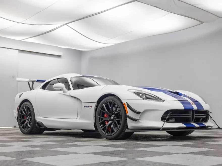 2017 Dodge Viper GTC photo 1