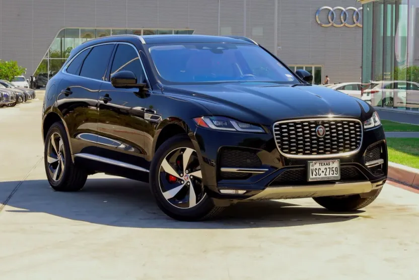 2021 Jaguar F-PACE P250 S photo 1