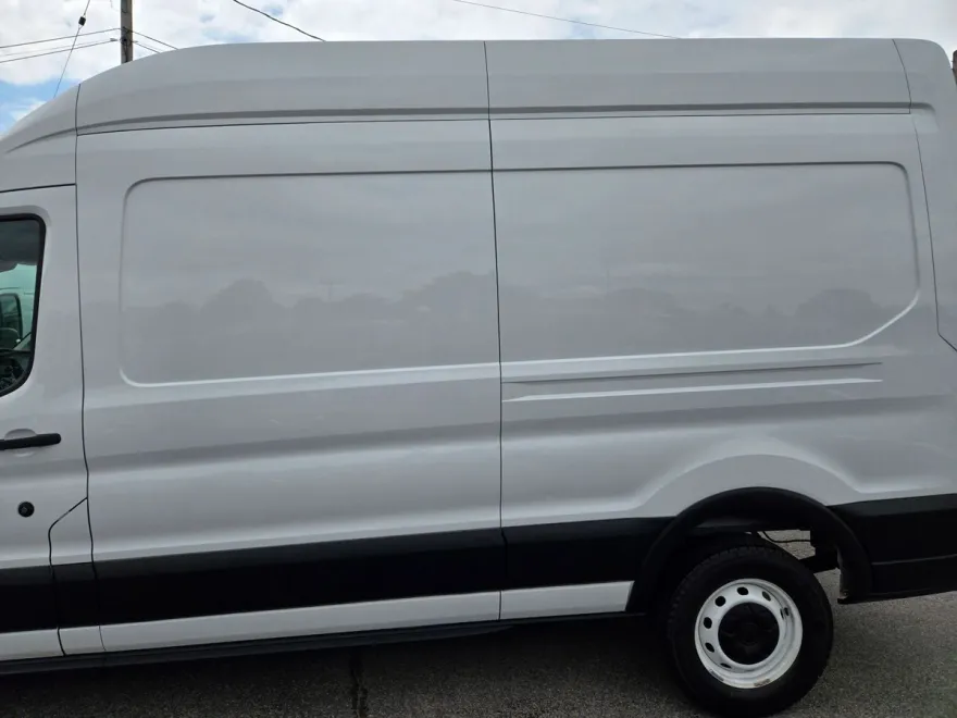 2021 Ford Transit Cargo Van photo 1
