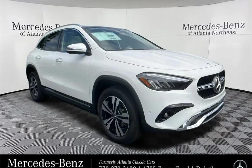 2026 Mercedes Benz GLA 250 4MATIC photo 1
