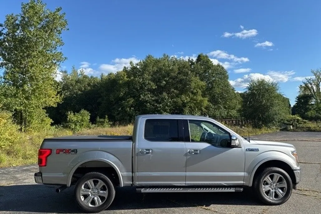 2020 Ford F-150 Lariat photo 1