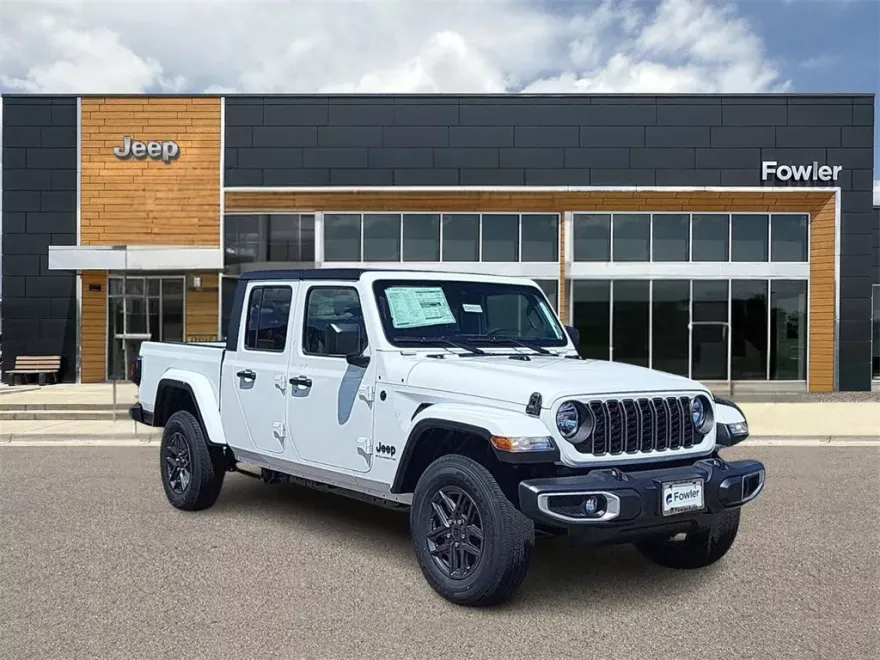 2024 Jeep Gladiator Sport photo 1