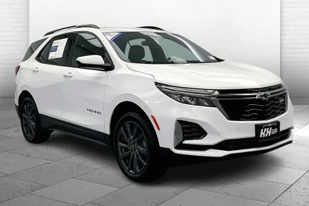 2023 Chevrolet Equinox RS photo 1