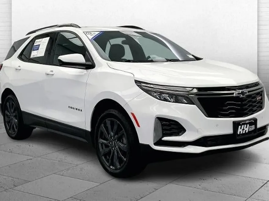 2023 Chevrolet Equinox RS photo 1