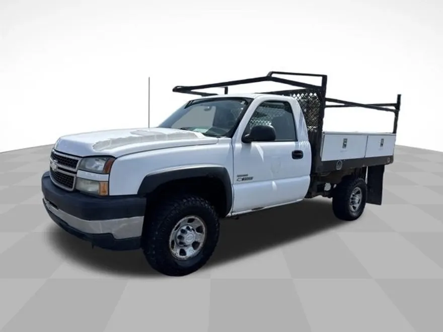 2006 Chevrolet Silverado 3500HD Work Truck photo 1