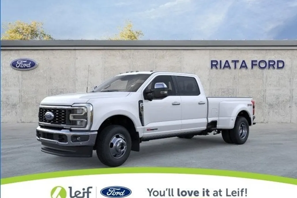 2025 Ford F-350 Lariat photo 1