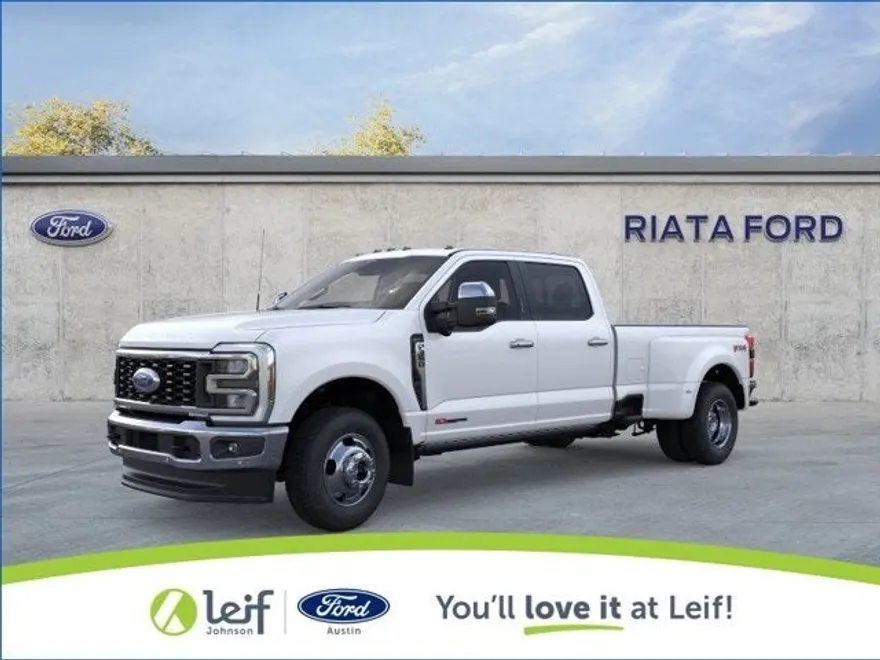 2025 Ford F-350 Lariat photo 1