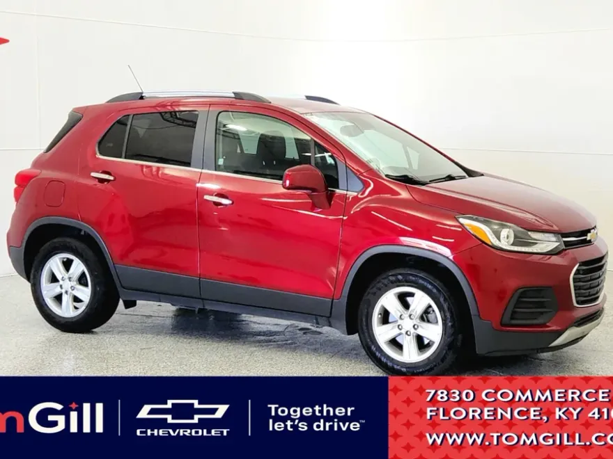 2020 Chevrolet Trax LT photo 1