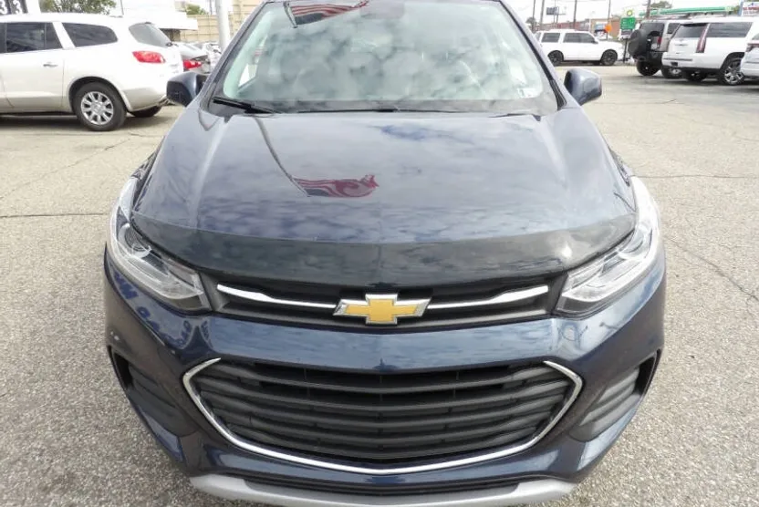 2019 Chevrolet Trax LT photo 1