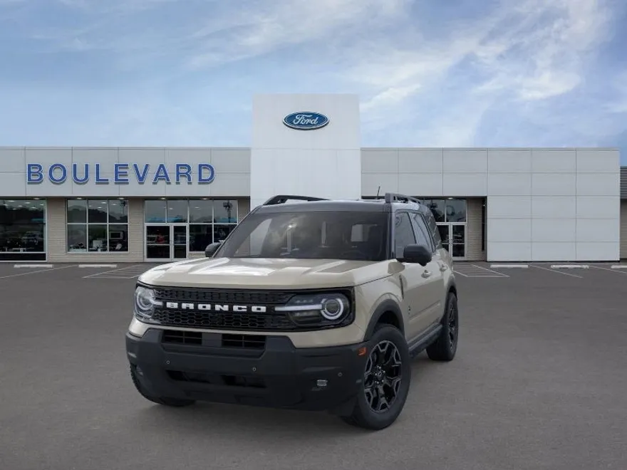 2025 Ford Bronco Sport Outer Banks photo 1