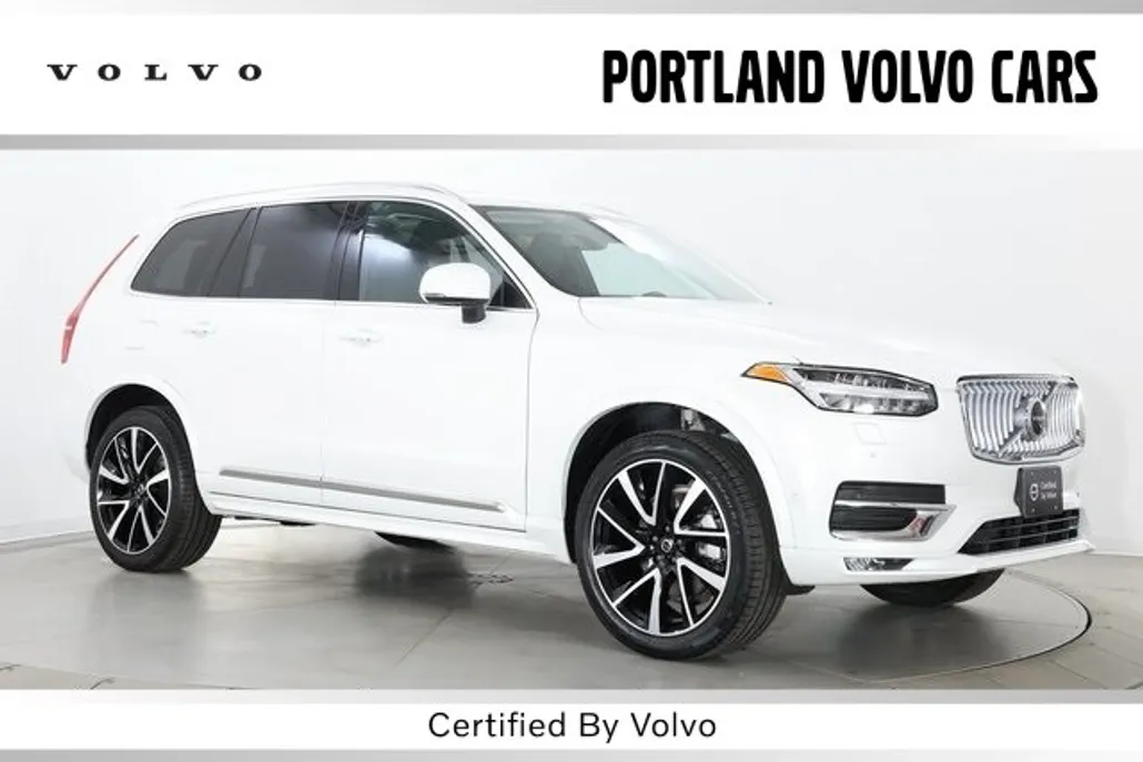 2024 Volvo XC90 B5 Plus photo 1