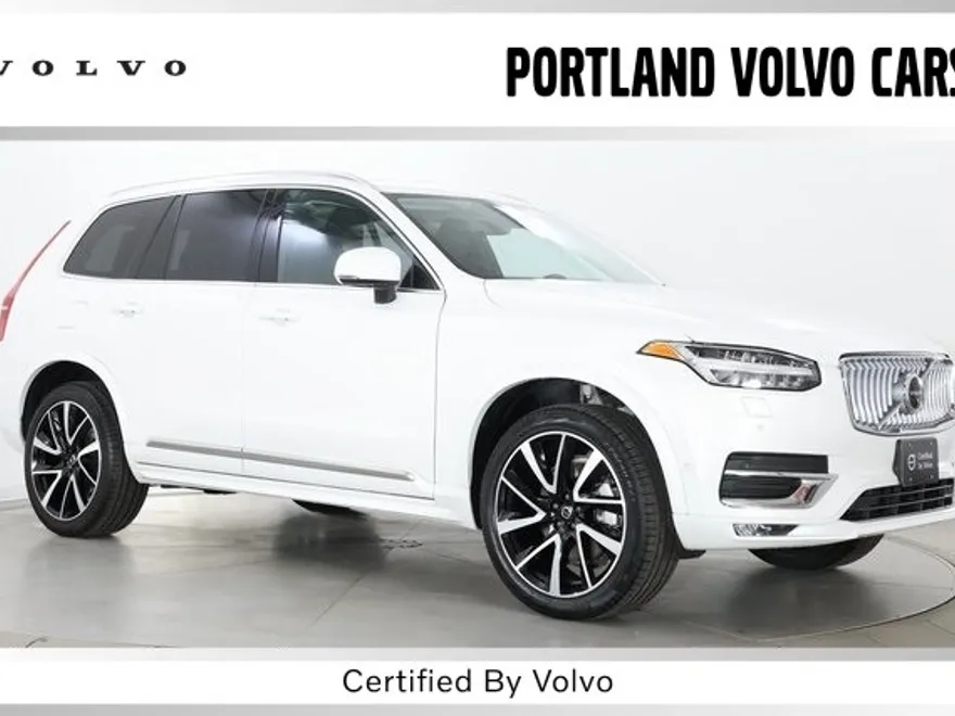2024 Volvo XC90 B5 Plus photo 1