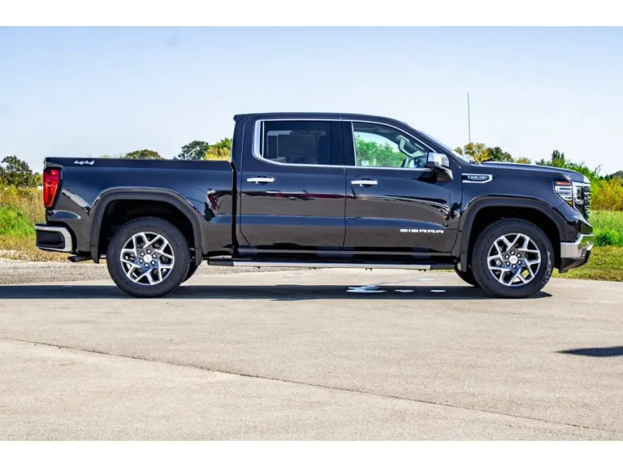 2026 Gmc Sierra 1500 SLT photo 1