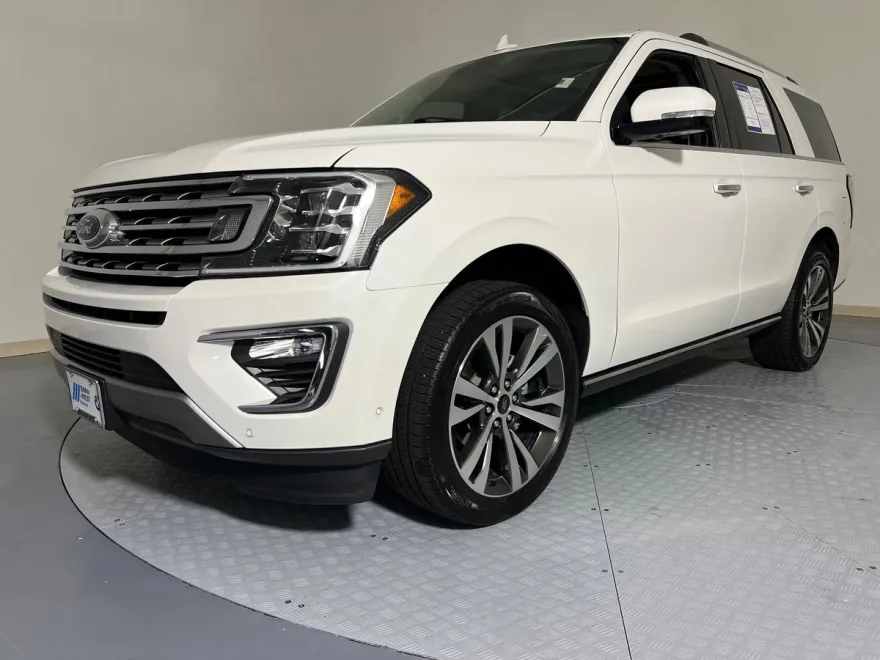 2021 Ford Expedition Limited photo 1