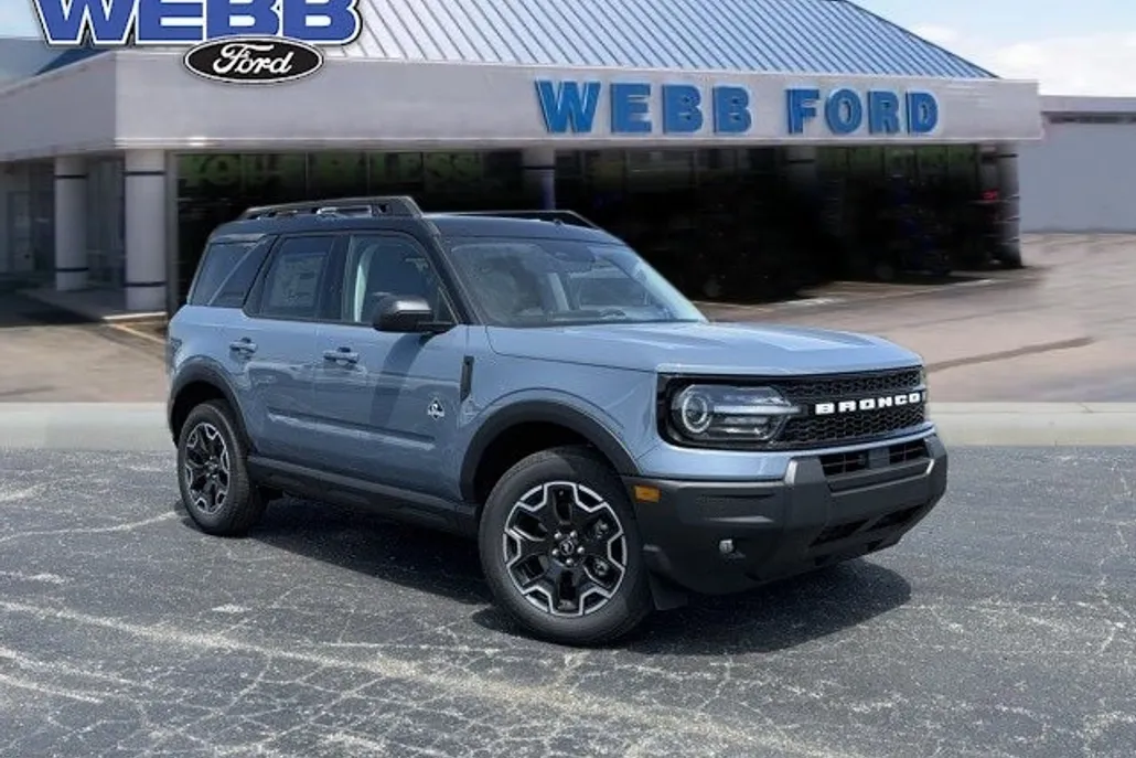 2025 Ford Bronco Sport Outer Banks photo 1