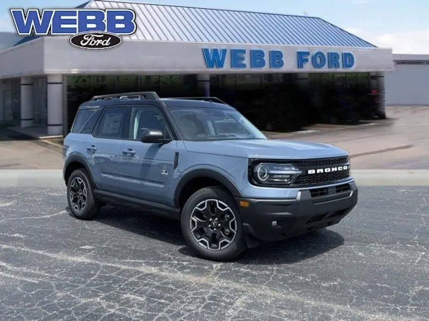 2025 Ford Bronco Sport Outer Banks photo 1