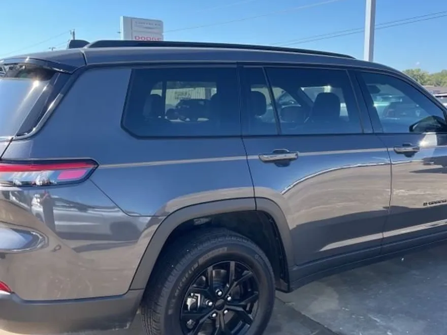 2024 Jeep Grand Cherokee Altitude X photo 1