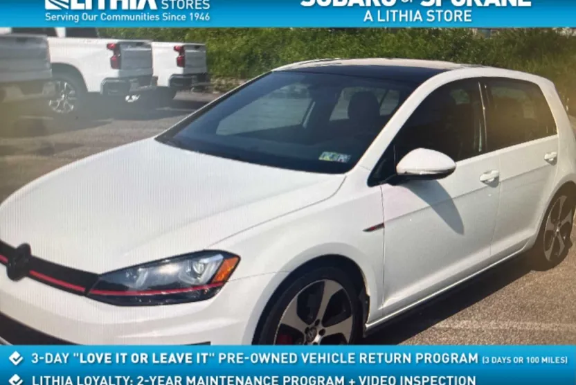 2017 Volkswagen Golf GTI SE photo 1