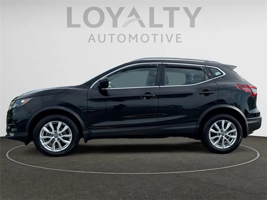 2021 Nissan Rogue Sport SV photo 1