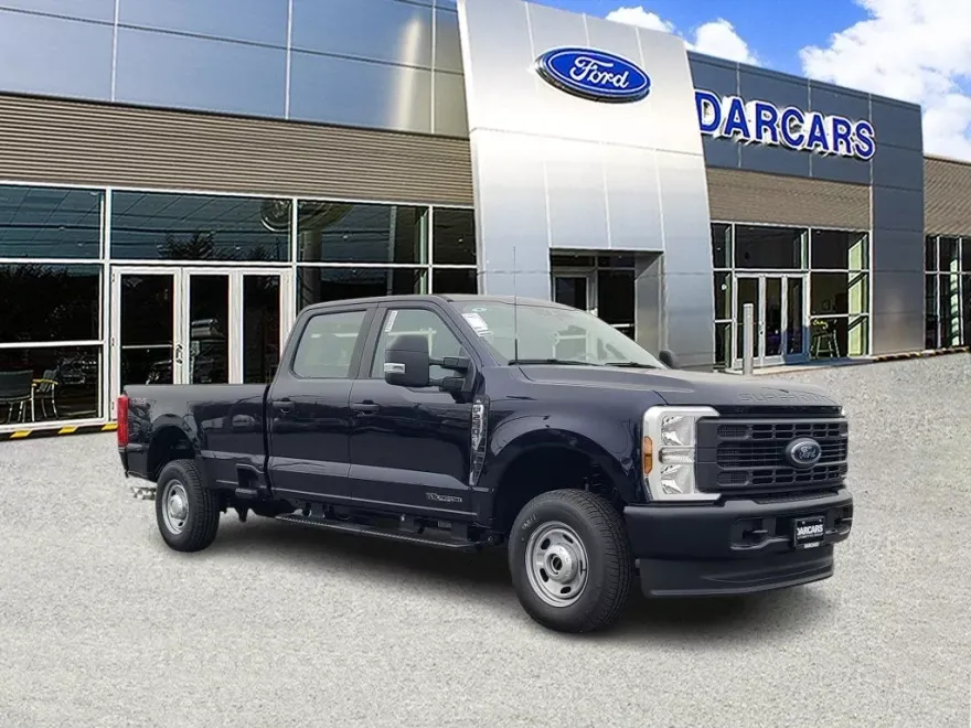 2025 Ford F-250 photo 1