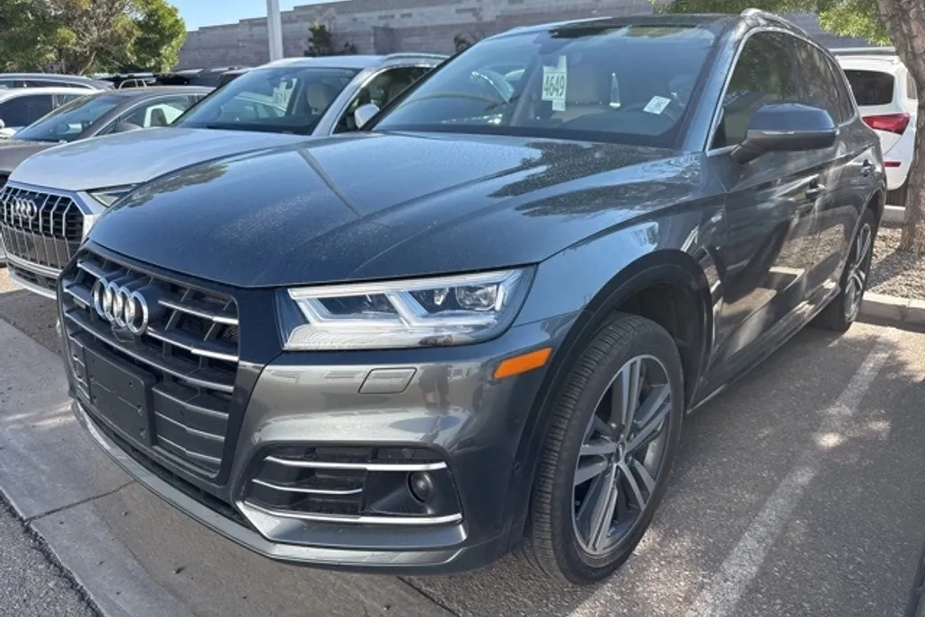 2020 Audi Q5 55 Prestige Premium photo 1