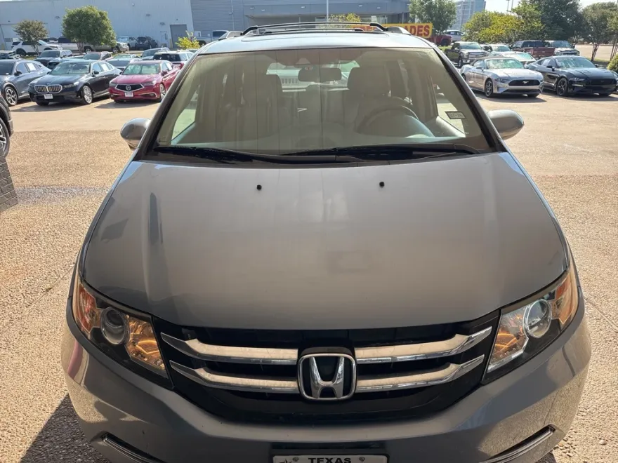 2014 Honda Odyssey EX-L photo 1