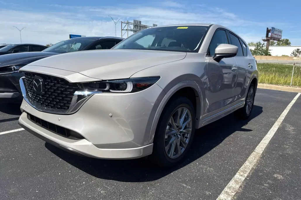 2025 Mazda CX-5 2.5 Premium Plus photo 1