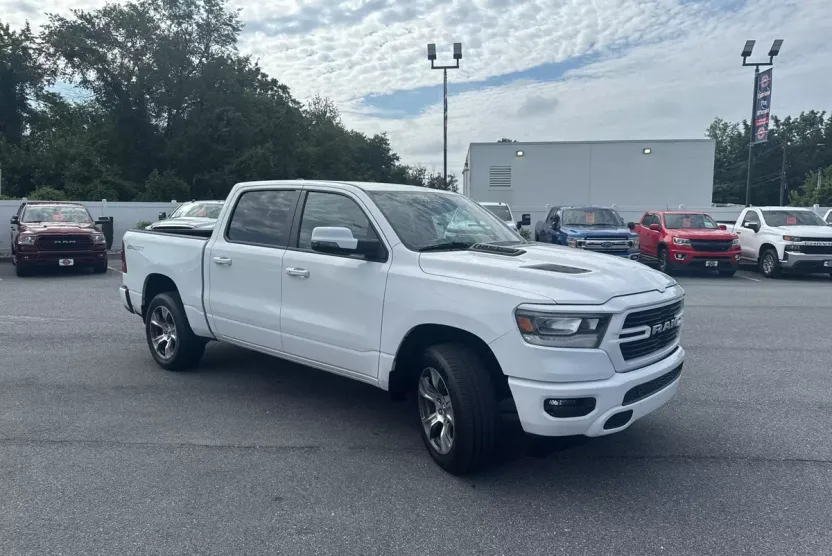 2023 Ram 1500 Laramie photo 1