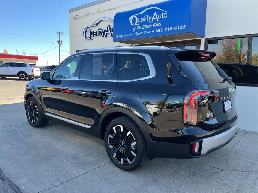 2023 Kia Telluride SX photo 1