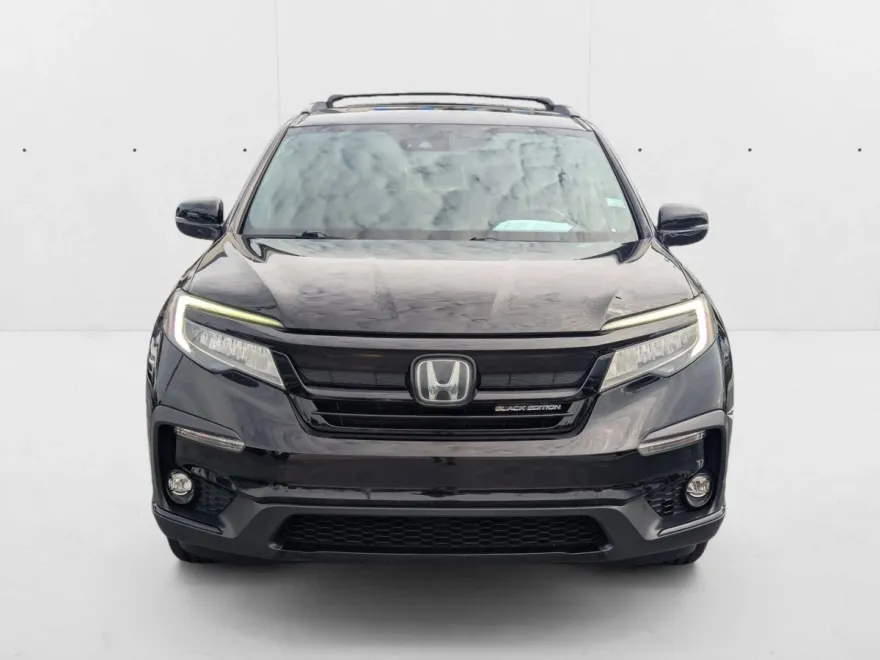 2021 Honda Pilot Black Edition photo 1