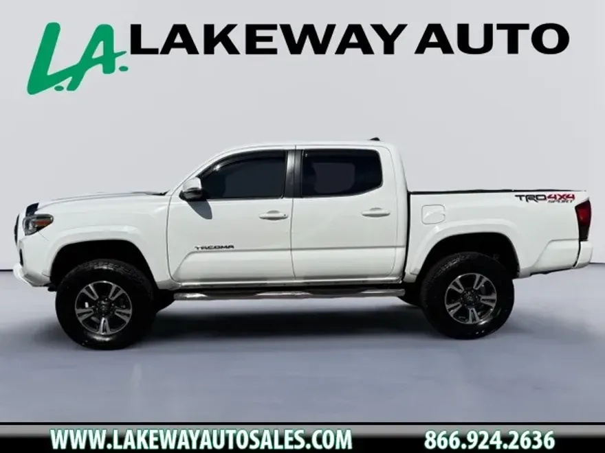 2019 Toyota Tacoma TRD Sport photo 1